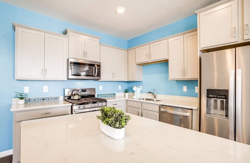 Frankford House | Pool Access & Beach Shuttle: Millville Townhome!