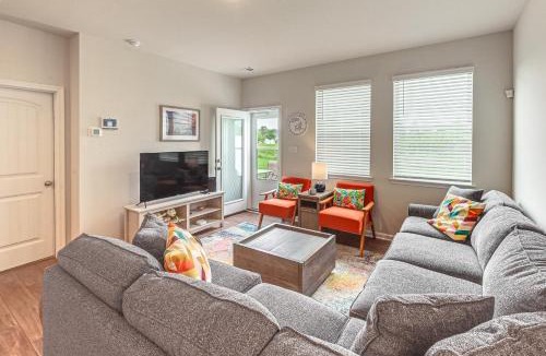 Frankford House | Pool Access & Beach Shuttle: Millville Townhome!
