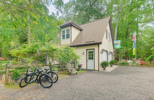 Kilmarnock Apartment | Pool Access! Cozy Couples Getaway in Kilmarnock