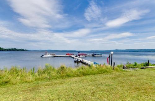 Newport Center House | Pool Access: Waterfront Lake Memphremagog Condo!