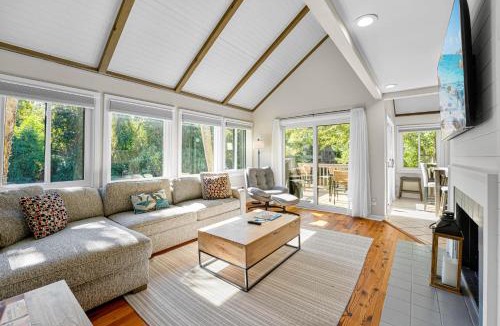 Night Heron House | Pool and Beach Access, Lagoon Views, Bikes