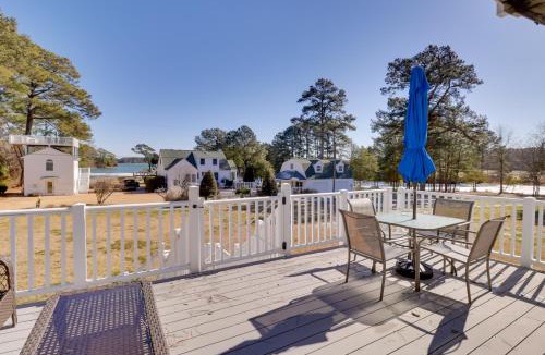 Foster House | Pool and Dock Access! Bohannon Cottage on the Bay