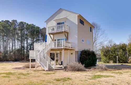 Foster House | Pool and Dock Access! Bohannon Cottage on the Bay