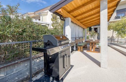 Rijeka Apartment | Pool And Garden Apartment Happy Sound - Happy Rentals