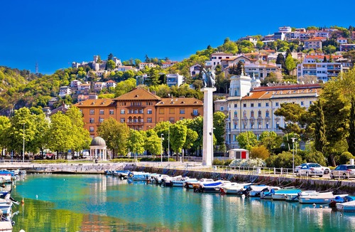 Rijeka Apartment | Pool And Garden Apartment Happy Sound
