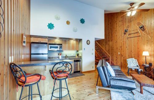 Century West Apartment | Pool and River Access Mt Bachelor Condo with Patio!