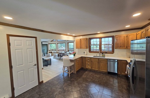 Warrensburg Ski Chalet | Pool Arcade Spa Mtn Views Lake George Retreat