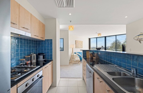 Cronulla Apartment | Pool View, Lift Access 503, Opposite North Cronulla Beach