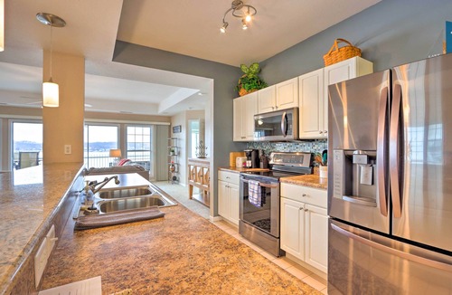 Lakeland Condo | Pool & Boat Slips! Waterfront Lake Ozark Condo