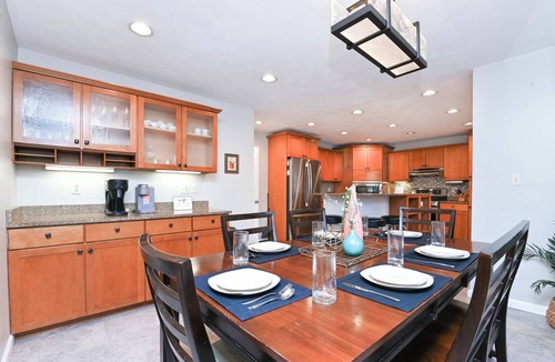 Sunnyland House | Pool & Cabana w HotTub in Prime Secluded Location w 2 King Suites- Pet Friendly