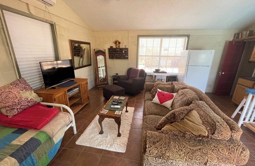 Weatherford House | Pool Casita - Cozy pool house with outdoor pavilion/wood burning grill.
