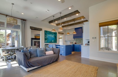 Austin House | Pool & Covered Patios: Sprawling Austin Estate!