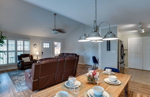 Savannah House | Pool & Deck · Pet-Friendly · Near Tybee & Downtown