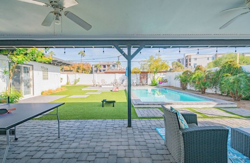 Encanto House | Pool + Fire Pit + Games Phoenix Oasis