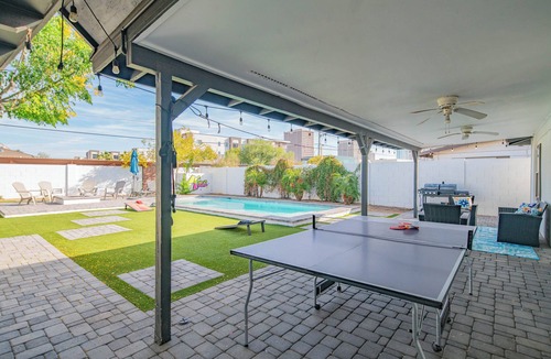 Encanto House | Pool + Fire Pit + Games Phoenix Oasis