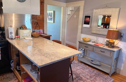 Oakland House | Pool, fire pit & minutes to Messalonskee Lake!