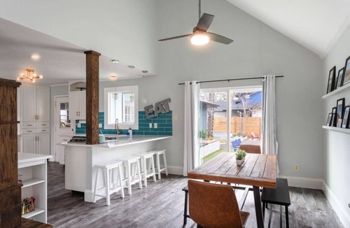 The Hermitage House | Pool Fire Table Propane BBQ Smart TVs 4 bd