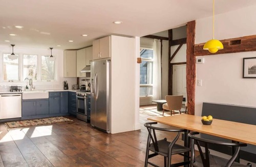 Germantown House | Pool, Fireplace, Converted Barn! - Chic Barn House