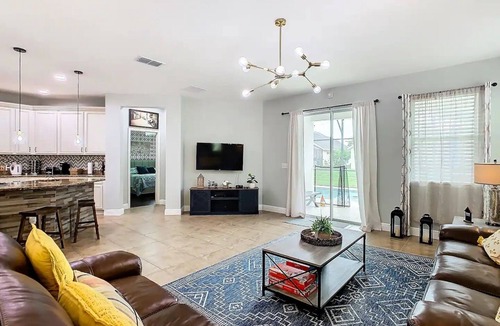 Crystal Cove House | Pool, Game Room, Dream Home Near Disney Parks