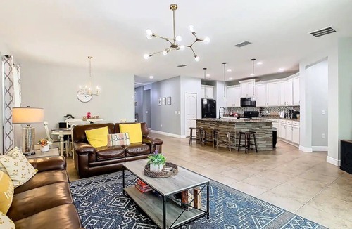 Crystal Cove House | Pool, Game Room, Dream Home Near Disney Parks