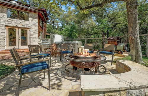 Driftwood House | Pool & Game Room - Elevated Rustic - Sleeps 12!