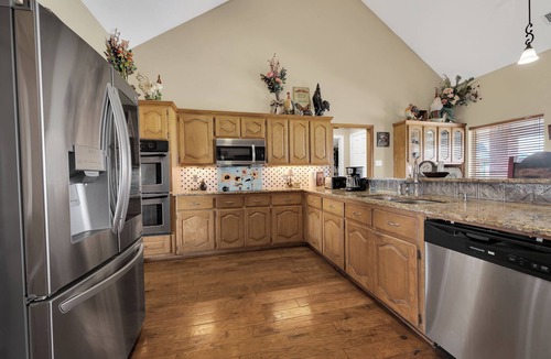 Midlothian House | Pool, Game Room, Spacious Open Concept