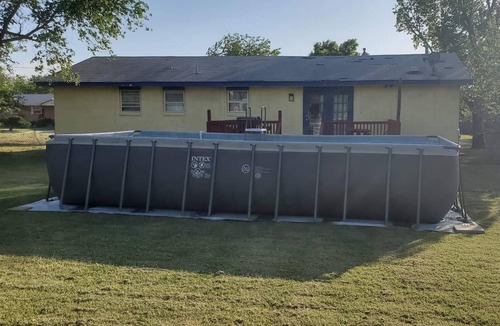 Lawton House | Pool Graduation, vacation home near Fort Sill