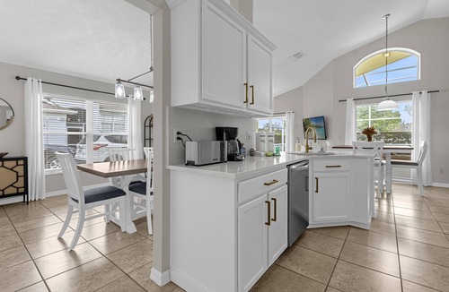 Westridge House | Pool, Grill, 4 Bedrooms