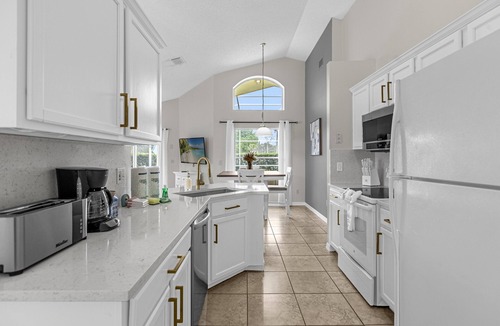 Westridge House | Pool, Grill, 4 Bedrooms