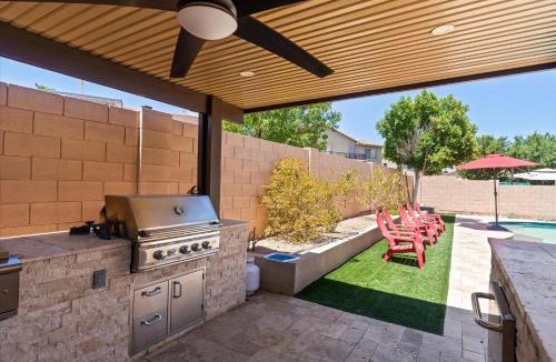 Orchards House | Pool Grill Games Chill - Surprise Awaits