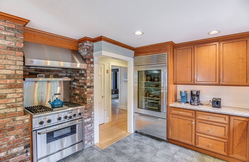 Teaticket House | Pool, Gym & Game Room: Expansive Falmouth Retreat!