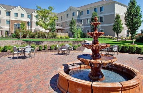 O'Fallon Condo | Pool & Gym. Your Next Trip!