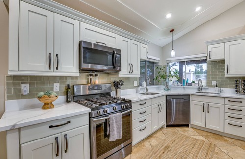 Arrowhead Ranch House | Pool, Hot Tub & Golf Course View: Glendale Oasis!