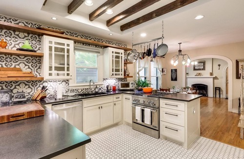 Cherrywood House | Pool, Hot Tub, Mins to UT, NEW Summer Rates!
