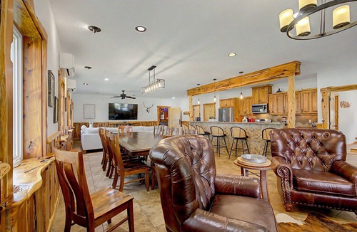 Johnson City House | Pool+Hot-Tub, Pickleball-Whiskey & Wine Room