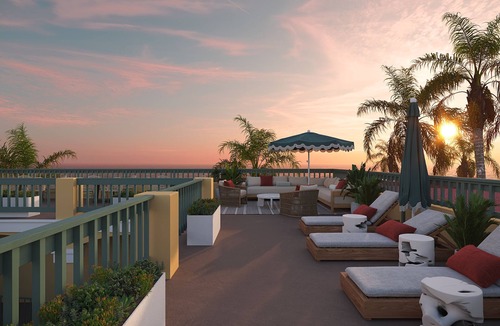 Diamond Crestview Hotel | Pool + Hot Tub + Rooftop + Ocean Views + Walk to Beach + Restaurant + Art Scene