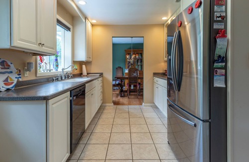 Canandaigua House | Pool house - 4 bedroom 3 bathroom home with indoor pool
