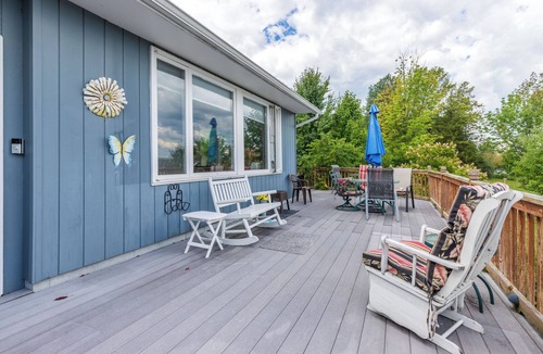 Canandaigua House | Pool house - 4 bedroom 3 bathroom home with indoor pool