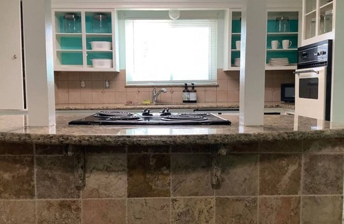 Clear Lake Shores House | POOL House on the Kemah Boardwalk w BIKES