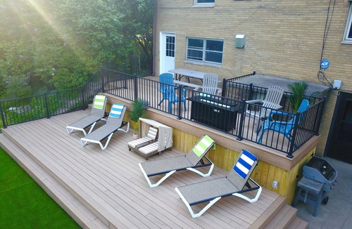Keller Park House | Pool Kayaks Hot Tub Game Rooms Sleeps 16