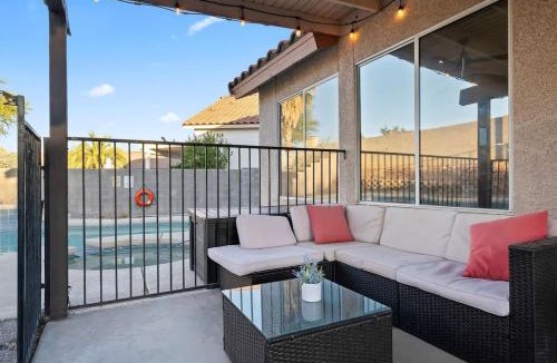 Oro Valley House | Pool Oro Valley Oasis Sleeps 8