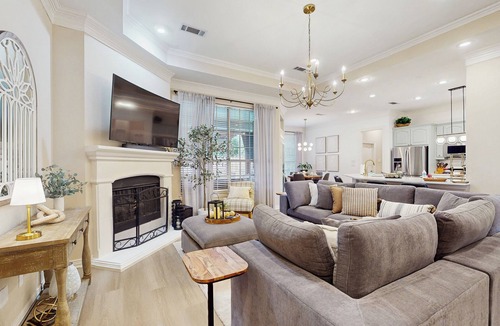 Sachse House | Pool & Outdoor Bar! Spacious Getaway in Sachse