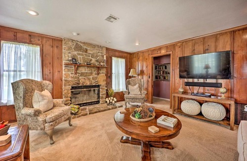 Grove House | Pool & Outdoor Kitchen: Grand Lake Getaway!