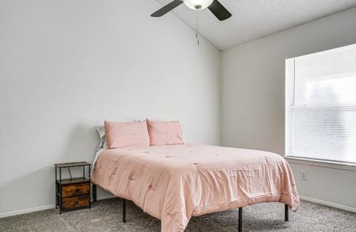 Biggs Field House | Pool & Outdoor Space: Sunny El Paso Retreat!