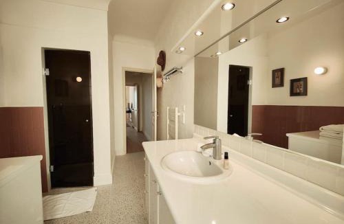 Saint-Jeannet Villa | POOL, Panoramic VIEW Authentic Village Villa