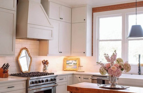 Round Top House | Pool + Pickleball + Firepit | IN TOWN | Sleeps 8