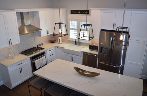 Sea Isle City House | POOL.POOL.POOL! Townhome and 1 1/2 blocks to the Beach and Promenade