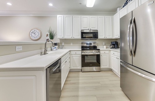 Calabash Condo | Pool & Private Balcony! Crow Creek Golf Club Condo