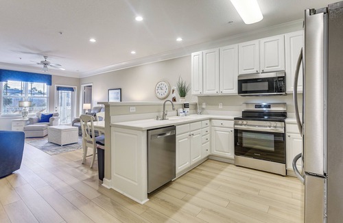 Calabash Condo | Pool & Private Balcony! Crow Creek Golf Club Condo