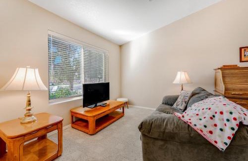 Cottonwoods Crossing House | Pool & Putts